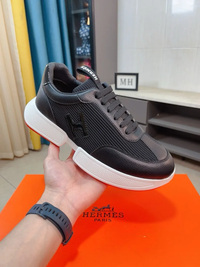 Men's shoes 💰460🌸🌸【HERMES】Hermès high-end quality original shoe upper: 🔝tumbled calfskin, suede calfskin, shoe body sewn H totem, outsole: ultra-light TPU foam·rubber; two-color molded outsole, ultra-high quality control·fine workmanship: highlighting (high-end·luxury·grade) 38-44 (45 can be customized)
